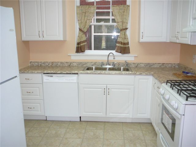 1033-1035 Farragut Street, Highland Park, PA 15206