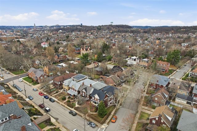 1033-1035 Farragut Street, Highland Park, PA 15206