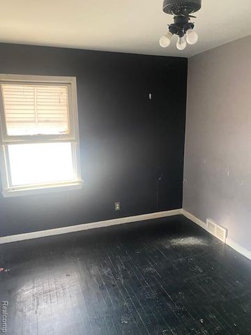 14904 Eastburn Street, Detroit, MI 48205
