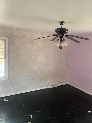 14904 Eastburn Street, Detroit, MI 48205