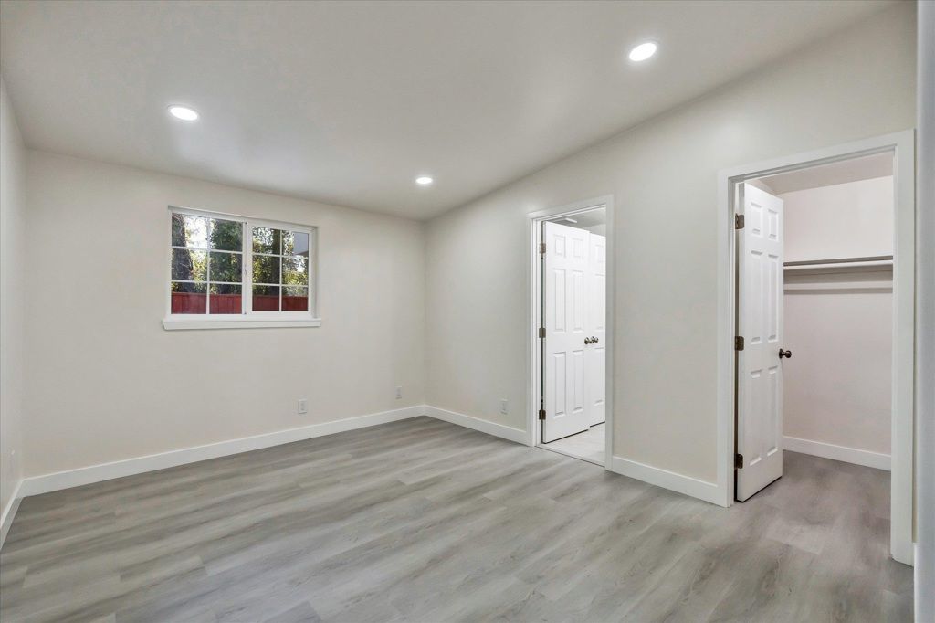 Image 26 of property listing at 28315 Rochelle Ave, Hayward, CA 94544