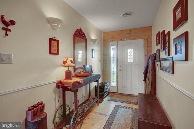 906 PINE STUMP ROAD, Chambersburg, PA 17202