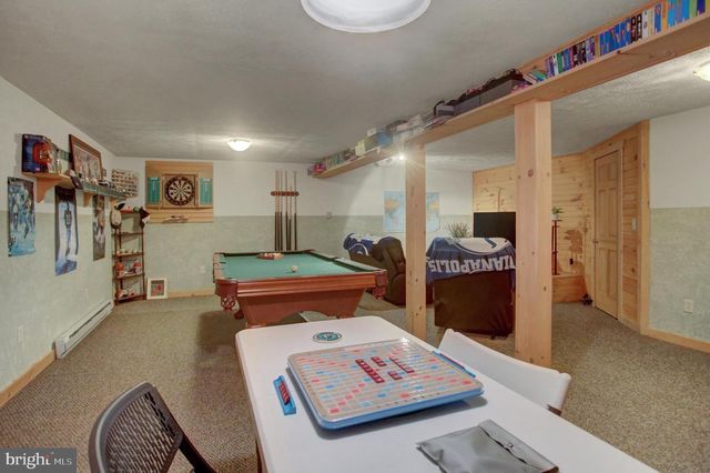 906 PINE STUMP ROAD, Chambersburg, PA 17202