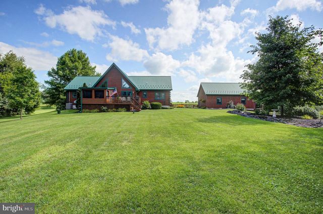 906 PINE STUMP ROAD, Chambersburg, PA 17202