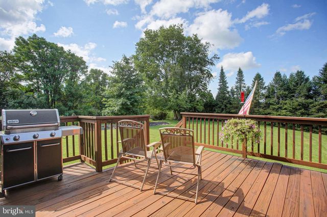 906 PINE STUMP ROAD, Chambersburg, PA 17202