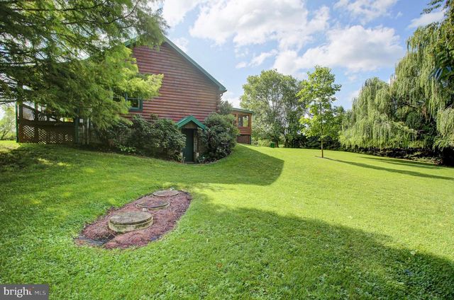 906 PINE STUMP ROAD, Chambersburg, PA 17202