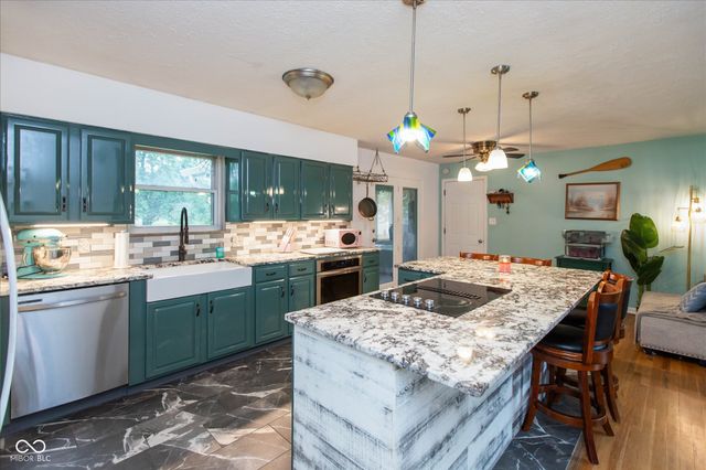 7205 E County Road 200 N, Avon, IN 46123