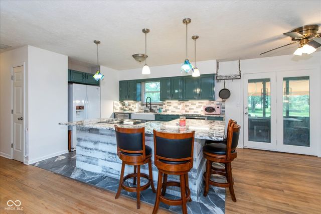 7205 E County Road 200 N, Avon, IN 46123