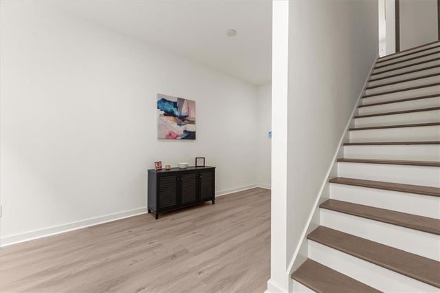 1598 Rock Dam Drive 15, Atlanta, GA 30317