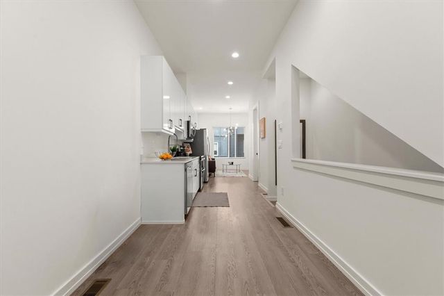 1598 Rock Dam Drive 15, Atlanta, GA 30317