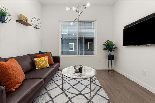 1598 Rock Dam Drive 15, Atlanta, GA 30317