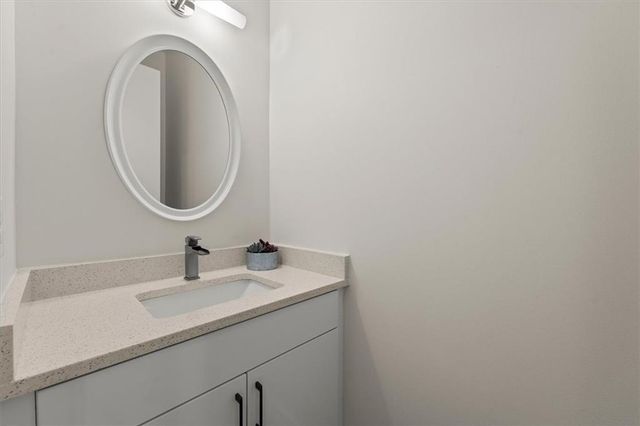 1598 Rock Dam Drive 15, Atlanta, GA 30317