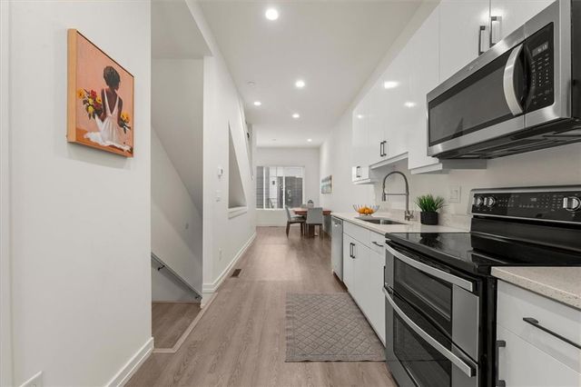 1598 Rock Dam Drive 15, Atlanta, GA 30317