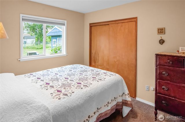 10704 Broadway Avenue S, Tacoma, WA 98444