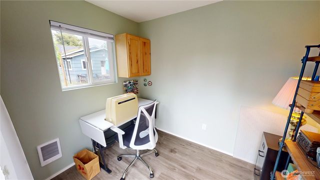10704 Broadway Avenue S, Tacoma, WA 98444