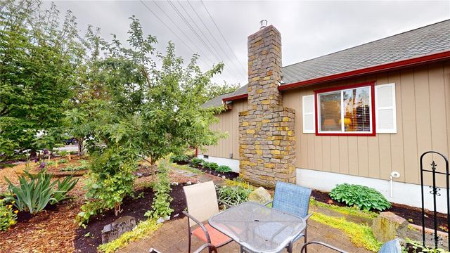 10704 Broadway Avenue S, Tacoma, WA 98444