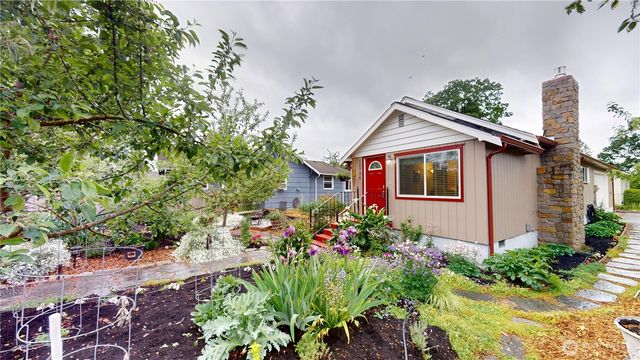 10704 Broadway Avenue S, Tacoma, WA 98444