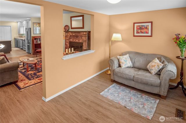 10704 Broadway Avenue S, Tacoma, WA 98444