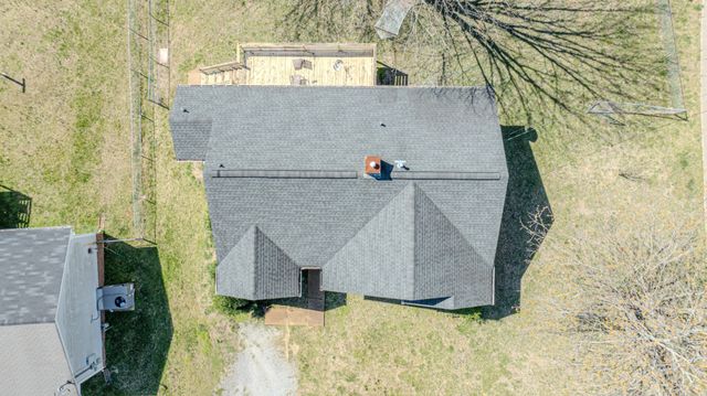 100 Sycamore Dr, White House, TN 37188