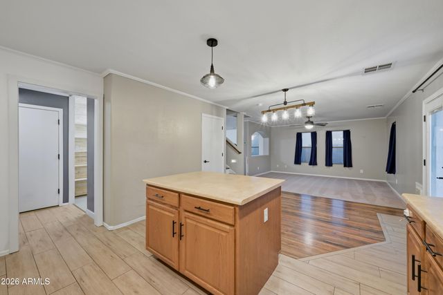40091 N WESTRAY Way, San Tan Valley, AZ 85140