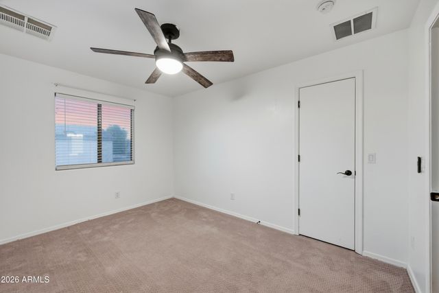 40091 N WESTRAY Way, San Tan Valley, AZ 85140
