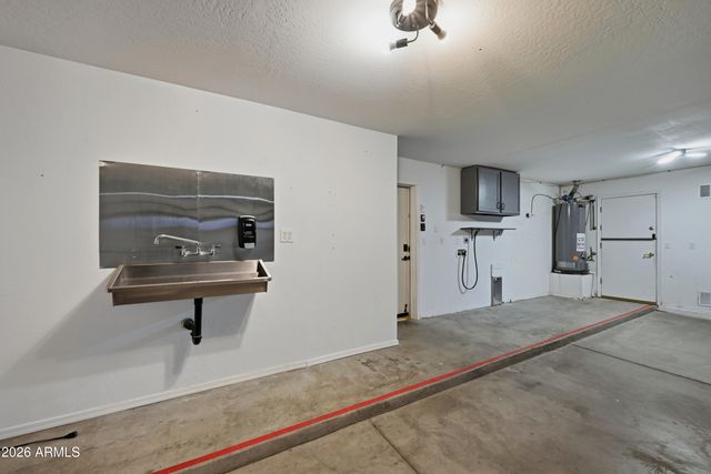 40091 N WESTRAY Way, San Tan Valley, AZ 85140