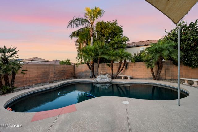 40091 N WESTRAY Way, San Tan Valley, AZ 85140