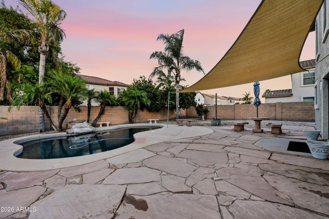 40091 N WESTRAY Way, San Tan Valley, AZ 85140