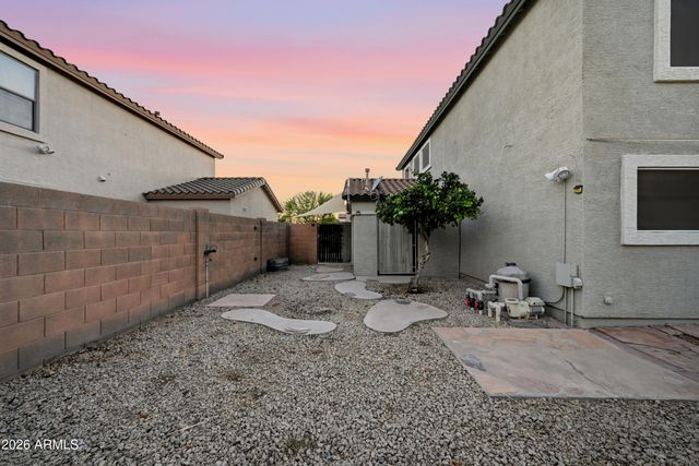 40091 N WESTRAY Way, San Tan Valley, AZ 85140