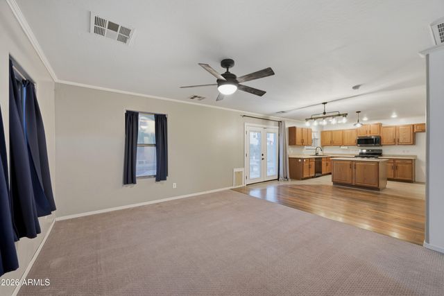40091 N WESTRAY Way, San Tan Valley, AZ 85140