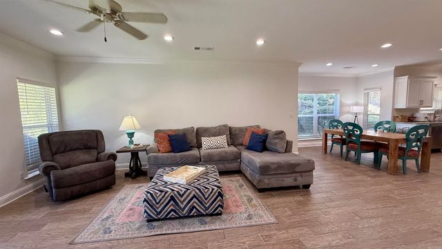 402 Halteria Ln Unit C, Hot Springs, AR 71913