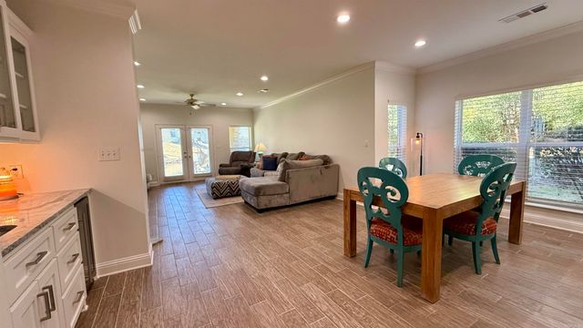 402 Halteria Ln Unit C, Hot Springs, AR 71913