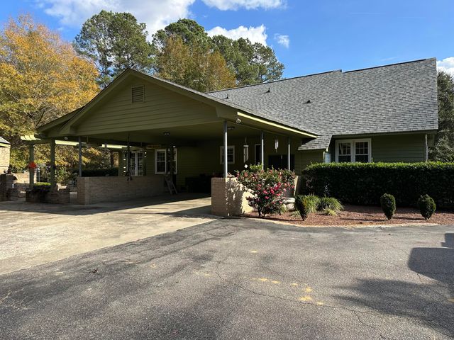 160 Shuler Belt Road, Holly Hill, SC 29059