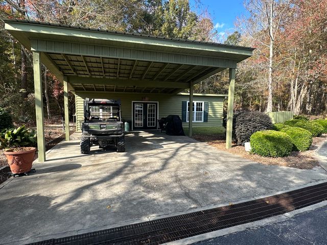 160 Shuler Belt Road, Holly Hill, SC 29059