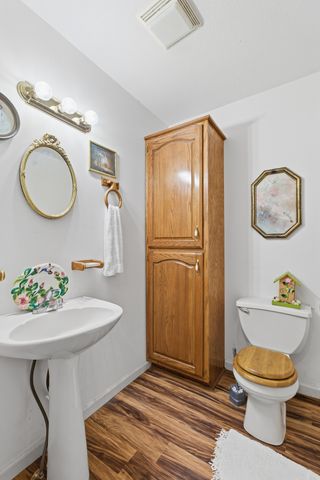 300 Troy Ln, Hohenwald, TN 38462