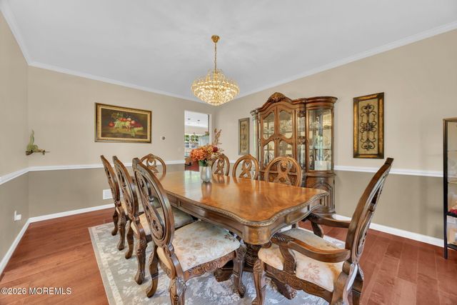 18 Gloria Lane, Monroe, NJ 08831