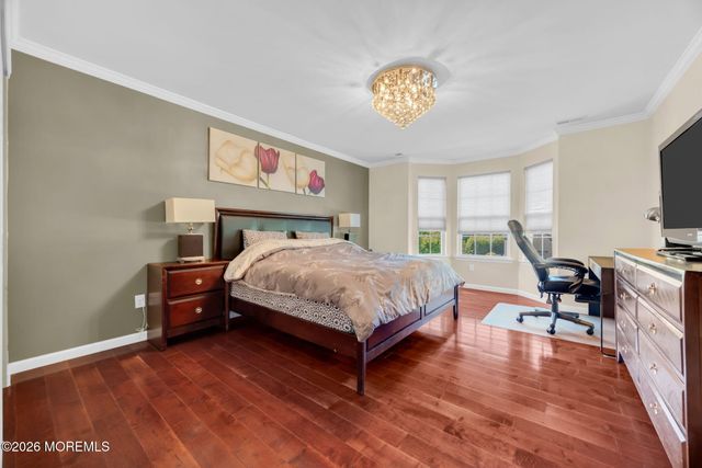 18 Gloria Lane, Monroe, NJ 08831