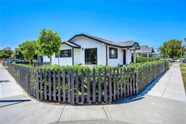 2313 Andreo Avenue, Torrance, CA 90501