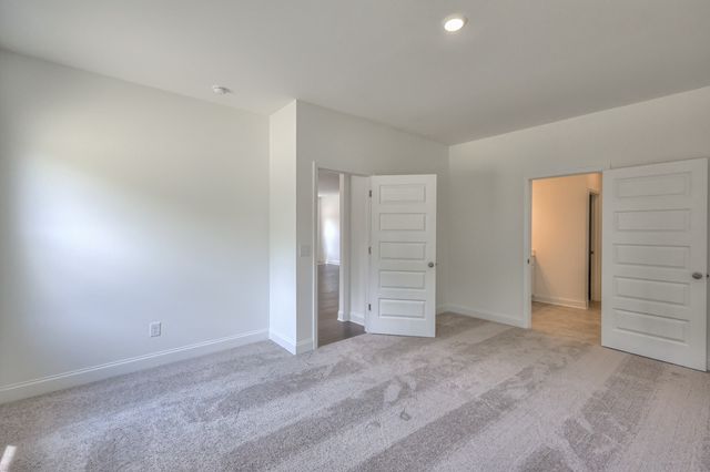 2142 Layla Lane, White House, TN 37188