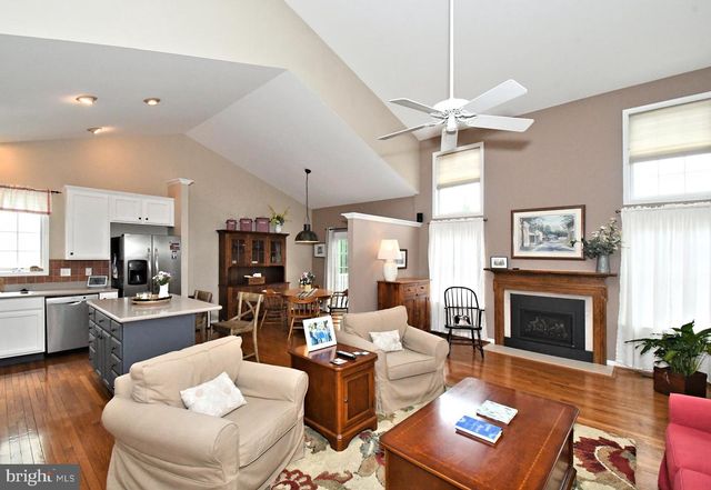 4328 ERIC DRIVE, Schwenksville, PA 19473