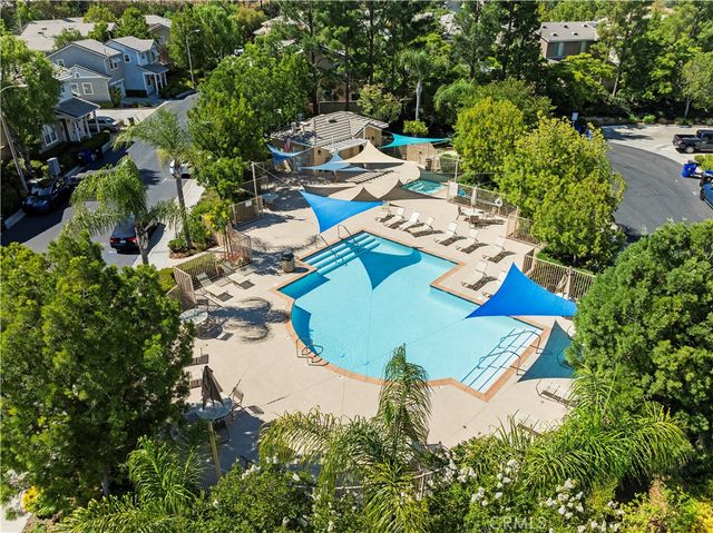 28469 Meadowlark Court, Valencia, CA 91354