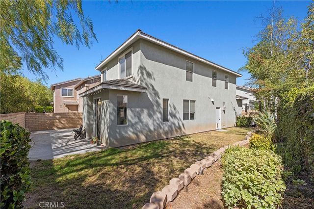 28469 Meadowlark Court, Valencia, CA 91354