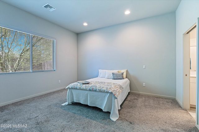7508 E Bookmark Place, Tucson, AZ 85715