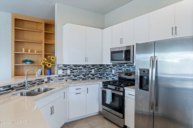7508 E Bookmark Place, Tucson, AZ 85715