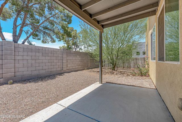 7508 E Bookmark Place, Tucson, AZ 85715
