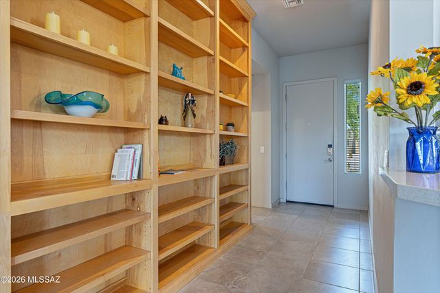 7508 E Bookmark Place, Tucson, AZ 85715