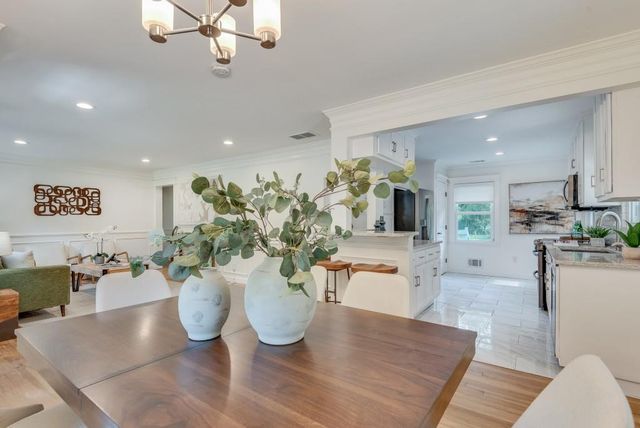 2319 Hunting Valley Drive, Decatur, GA 30033
