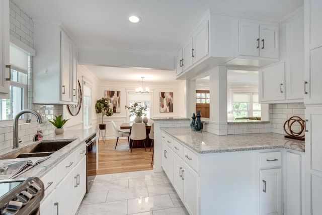 2319 Hunting Valley Drive, Decatur, GA 30033
