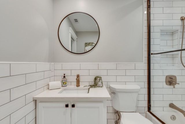 2319 Hunting Valley Drive, Decatur, GA 30033