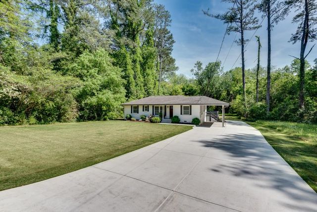 2319 Hunting Valley Drive, Decatur, GA 30033